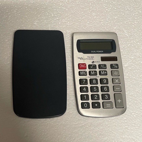 EUC TS 350 Tech Solutions 8 Digit Dual Power Calculator with a Case Cover - Picture 1 of 8